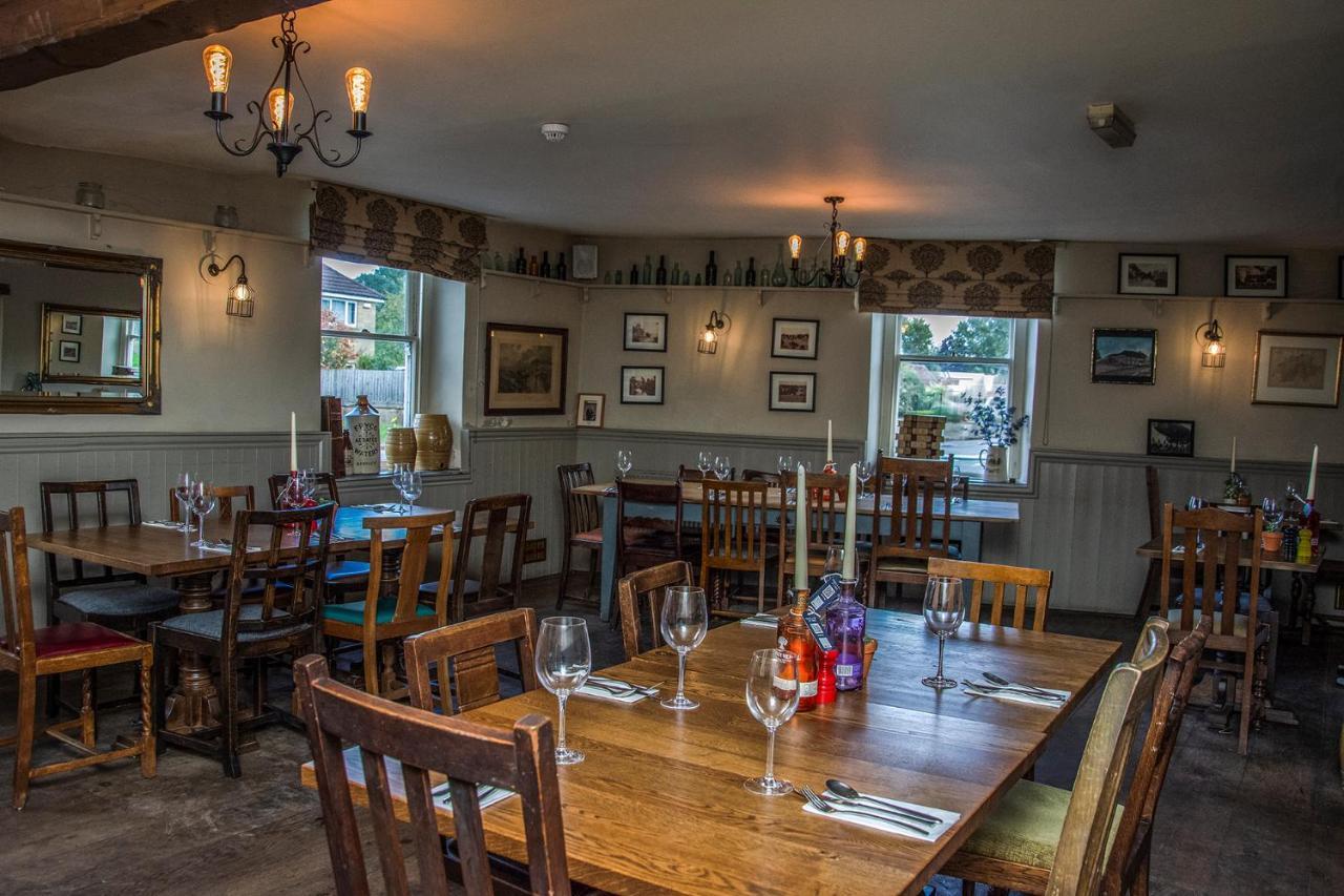וורמינסטר The George Inn מראה חיצוני תמונה