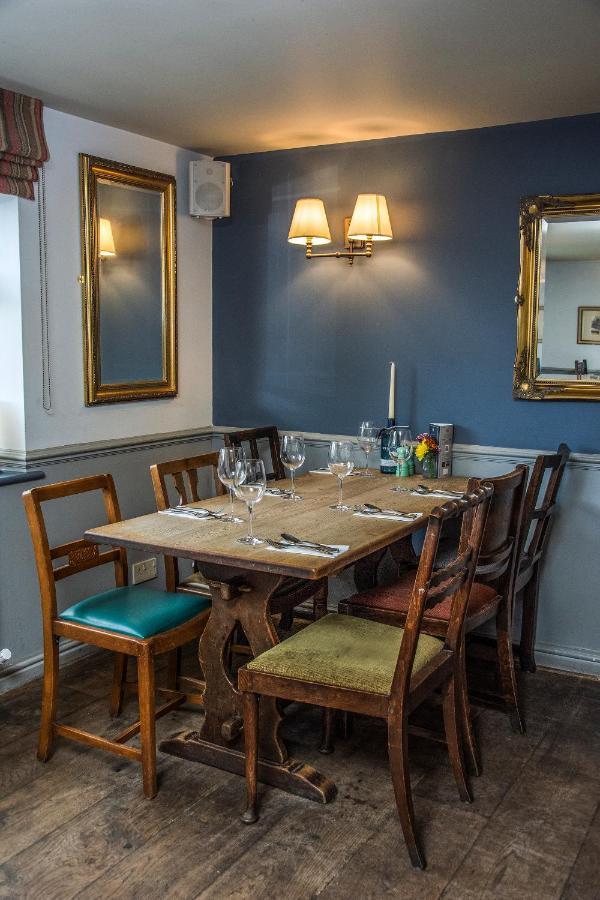 וורמינסטר The George Inn מראה חיצוני תמונה