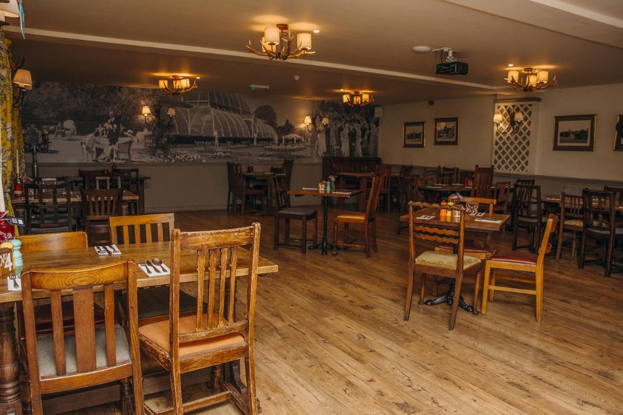 וורמינסטר The George Inn מראה חיצוני תמונה